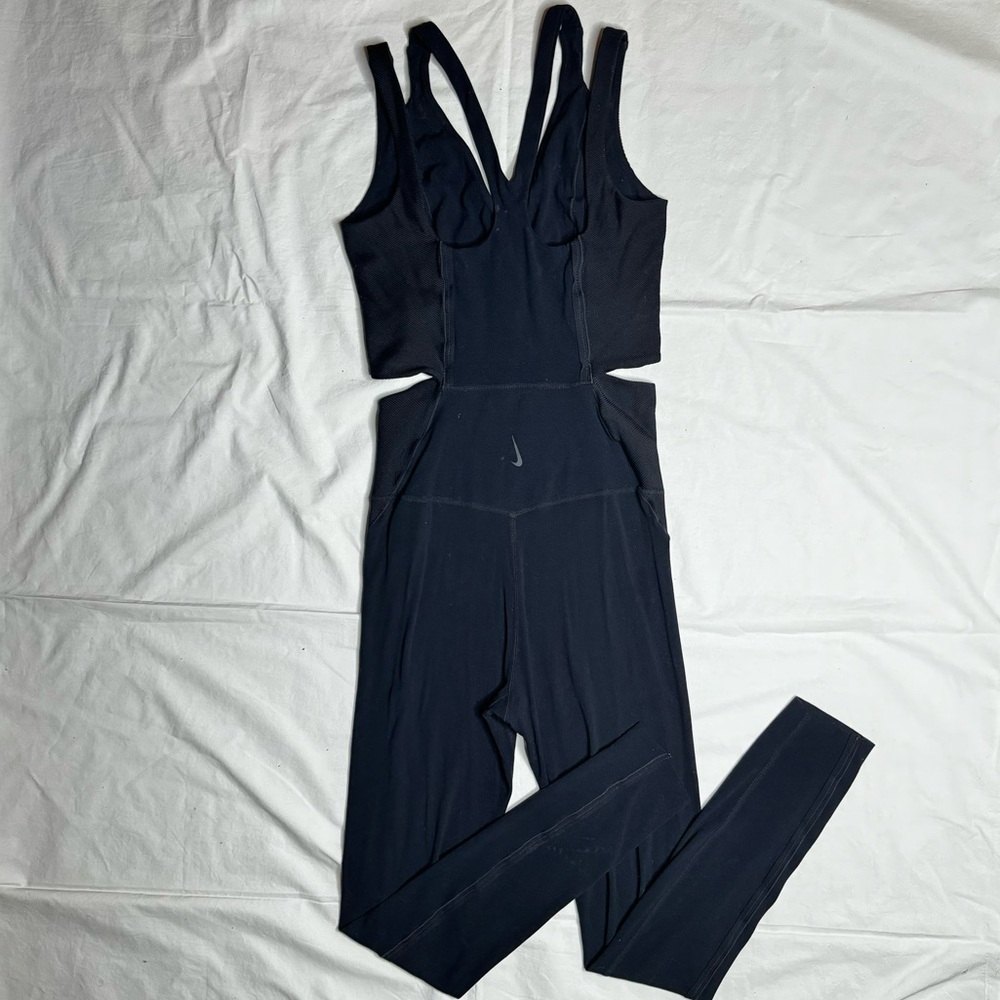 Nike - Black Dri-FIT Yoga Luxe Skinny Jumpsuit Activewear - Picture 10 of 10